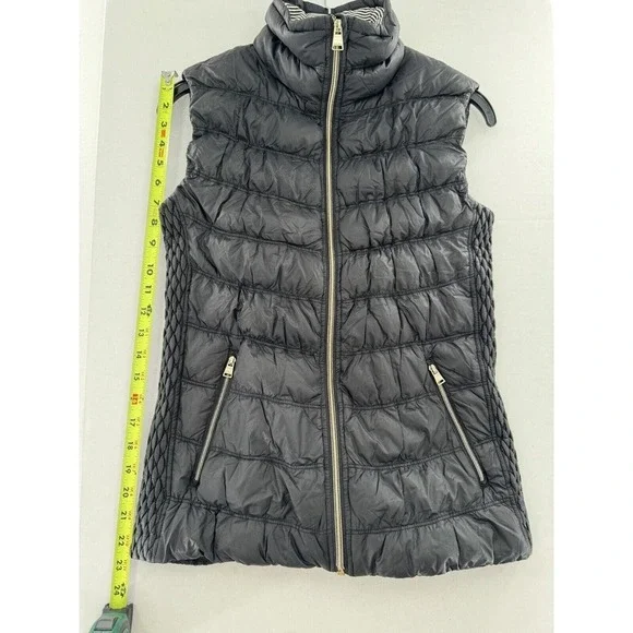 Calvin Klein Vest Sz M Black Duck Down Puffer Quilted Performance Pockets​​​ - Picture 11 of 11